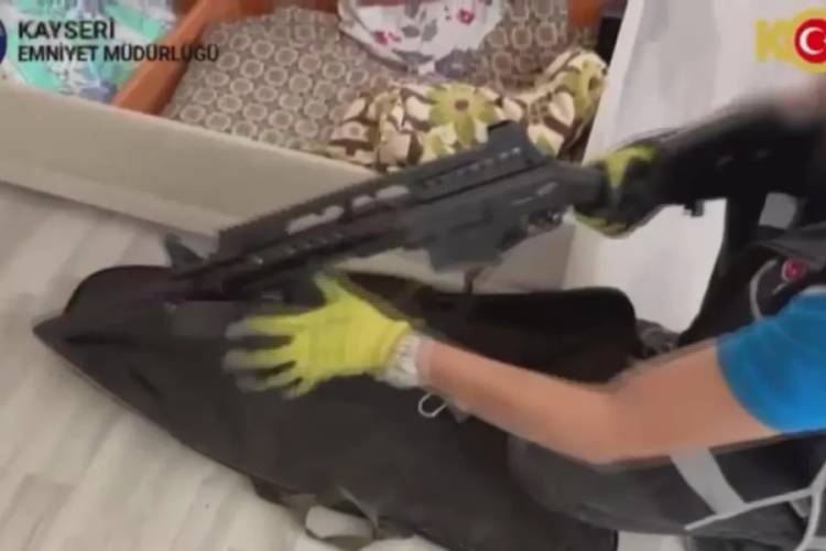 Silah kaçakçılarına operasyon: 5 şüpheli gözaltında