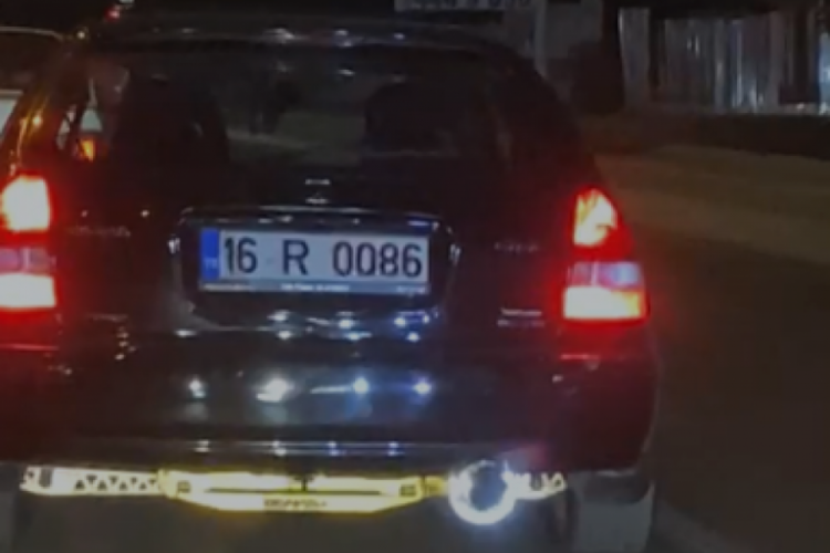 Bursa'da açık egzozlu araç trafikte tehlike saçtı!