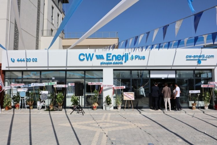 CW Enerji'nin İlk Plus bayisi Konya'da açıldı