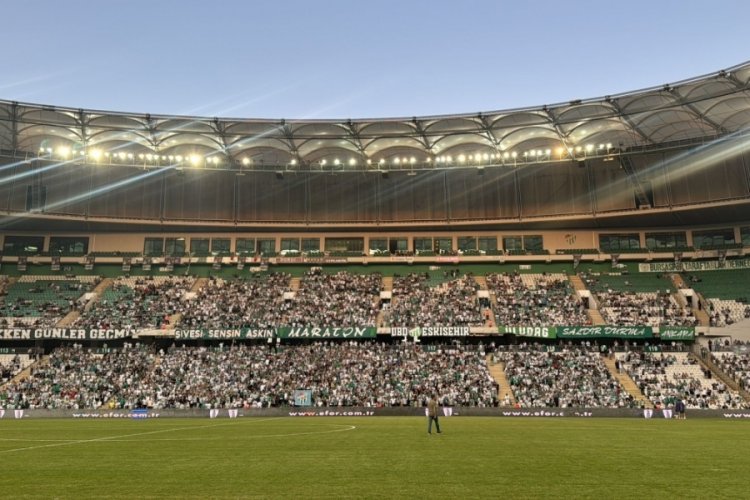 Bursaspor ile Eskişehirspor omuz omuza! Taraftarlardan tam not...