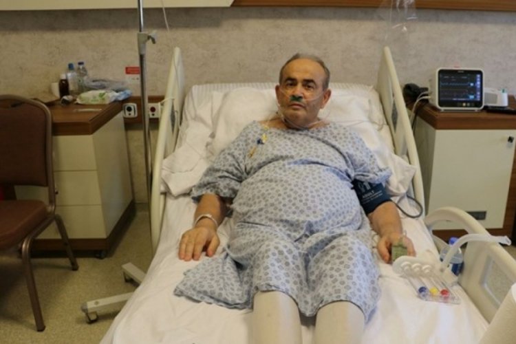 Günde 20 ilaç içen adam ölümden döndü 
