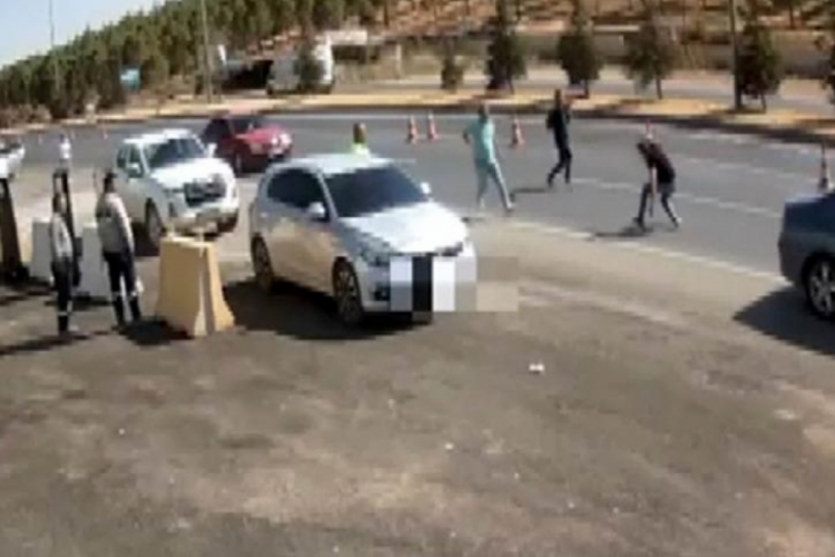 Şok eden olay! Polise çarpıp kaçan avukattan öyle bir paket çıktı ki...