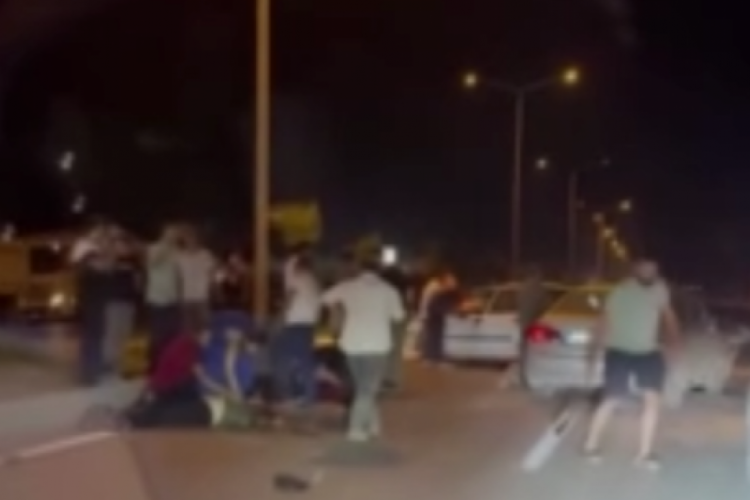 Korkunç kaza anne ile kızını ayırdı!