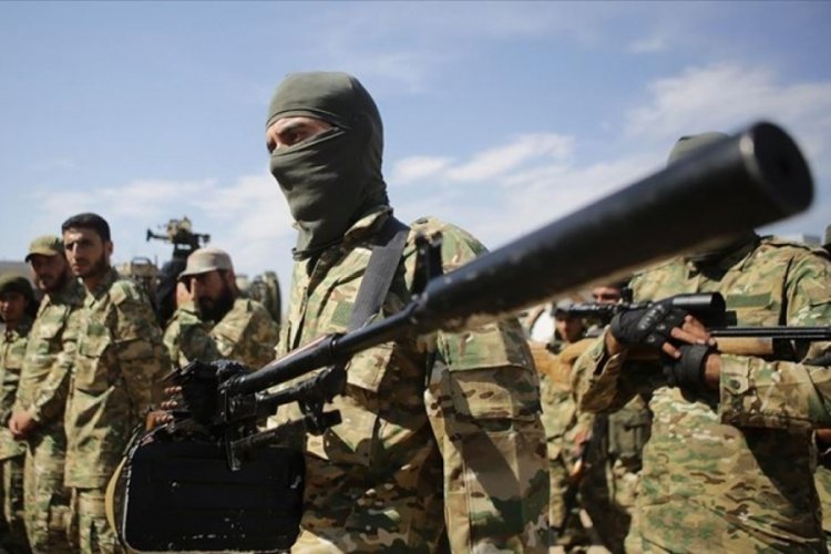 Türkiye'nin yanı başında gerilim tavan! Binlerce asker sevk edildi