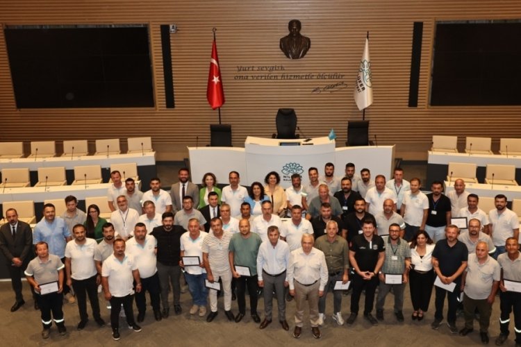 Bursa'da yangınlarla mücadelede görev alan ekibe anlamlı teşekkür