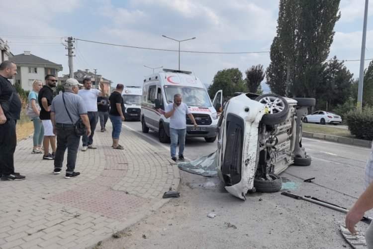 Bursa'da feci kaza! Defalarca takla attı