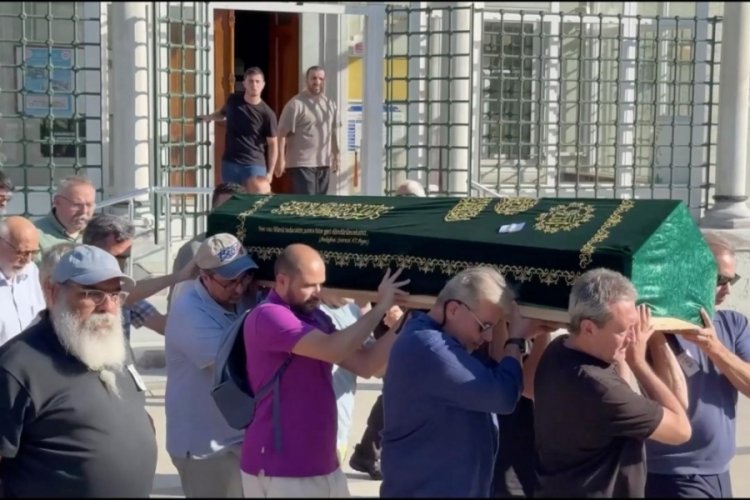 Tarihçi Mete Tunçay son yolculuğuna uğurlandı
