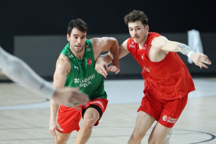 Milliler, hazırlıklarını Basketbol Gelişim Merkezi'nde sürdürdü 
