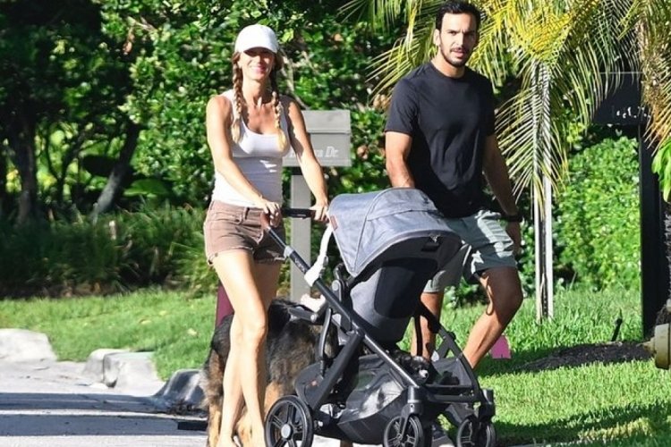 Gisele Bündchen sevgilisi ve bebeğiyle yürüyüşte