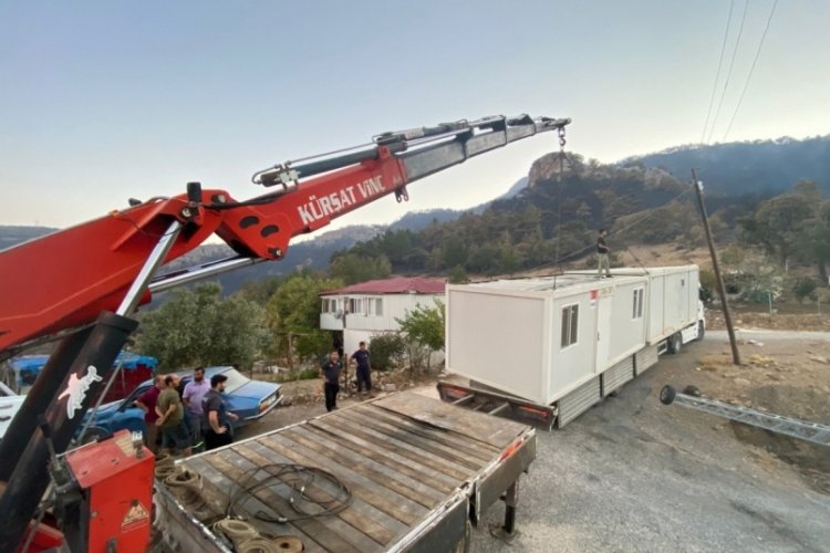Orman yangınında evleri yananlar için konteynerler yerleştirilmeye başlandı