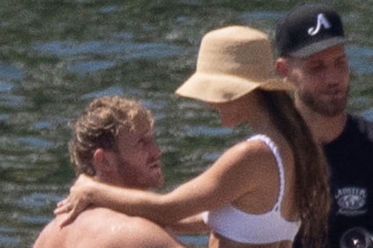 Logan Paul ile Nina Agdal, balayında