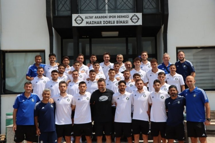Altay'da sorunlar çözüldü takım kampa gitti