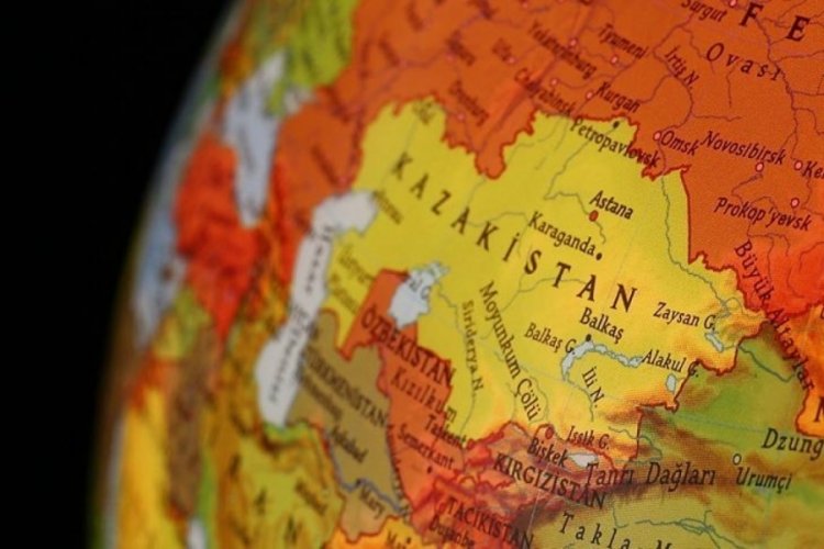 Kazakistan'da hafif motorlu uçak düştü: 2 ölü