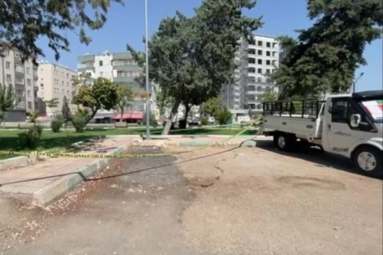 Parkta 13 bıçak darbesiyle öldürüldü
