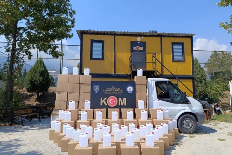 Denizli'de 2 bin litre kaçak alkol ele geçirildi