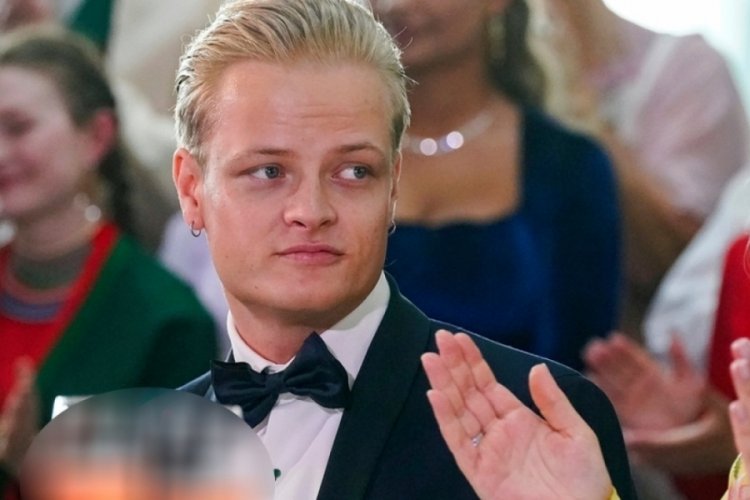  Norveç veliaht prensesinin oğlu dört tecavüz suçlamasıyla yargılanıyor 