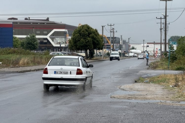 Sakarya'da yağmur etkisini gösterdi