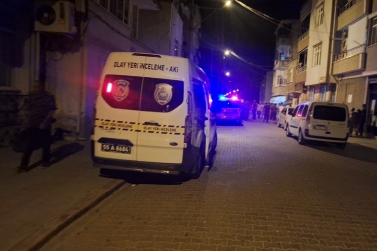 Oğlunu bıçakla yaralayan baba gözaltına alındı