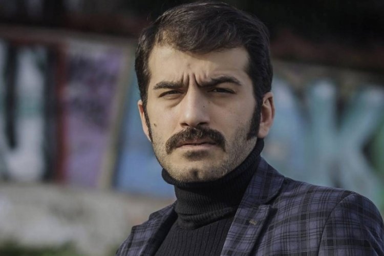 Ufuk Bayraktar kimdir, kaç yaşında? Ezel'in genç Ramiz Dayı'sı Ufuk Bayraktar hangi filmlerde ve dizilerde rol aldı? 