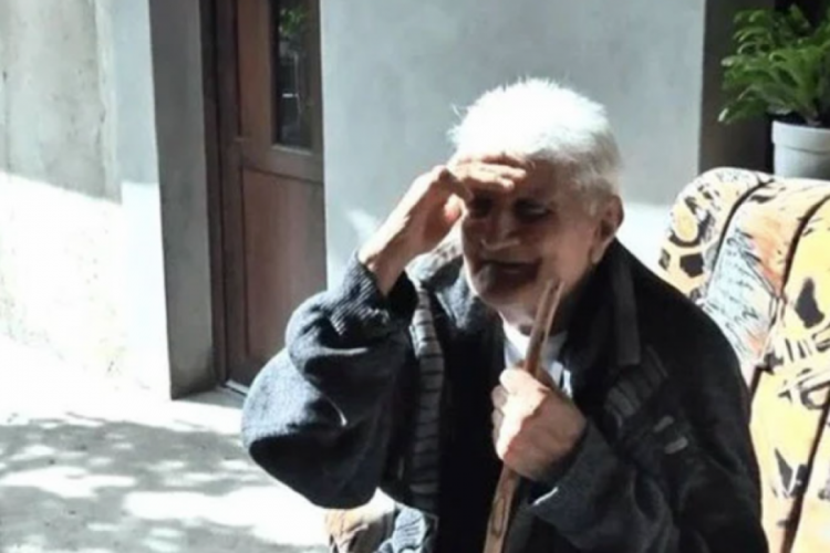 Kaybolduktan 30 yıl sonra aynı kıyafetlerle döndü: Hiç bir şey hatırlamıyor!