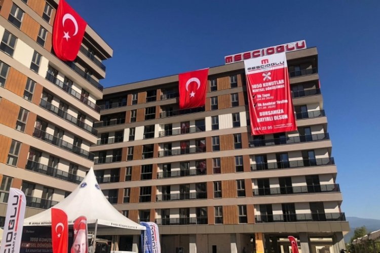 Bursa'nın en büyük kentsel dönüşüm projesi! Teslim edildi...