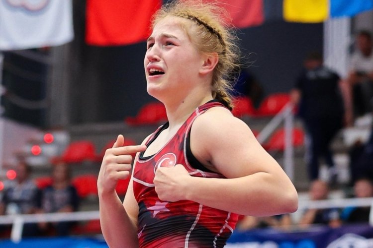 Beyza Nur Akkuş'tan 20 Yaş Altı Dünya Güreş Şampiyonası'nda bronz madalya
