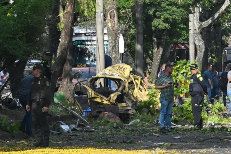 Kolombiya'da askeri hava üssü yakınlarındaki bombalı saldırıda 5 kişi öldü, 36 kişi yaralandı