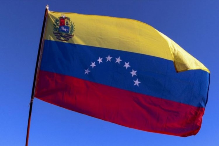 Venezuela'dan ABD'nin savaş gemisi gönderme kararına ulusal seferberlik çağrısı
