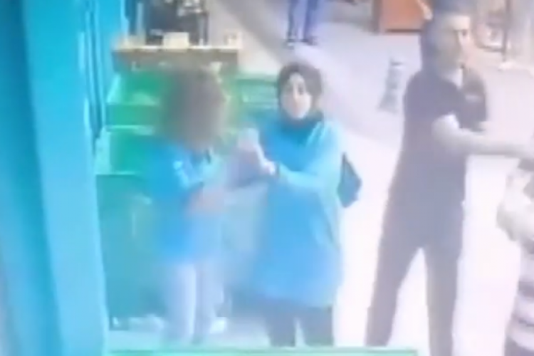 Eski sevgilisini markette darbetmişti: Dehşet saçan saldırgan bu kez tutuklandı!