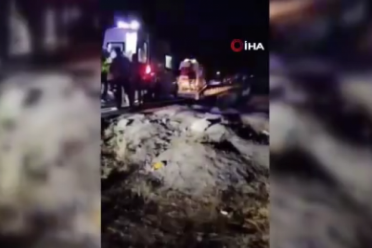 Ankara'da kontrolden çıkan araç dereye uçtu: 3 yaralı