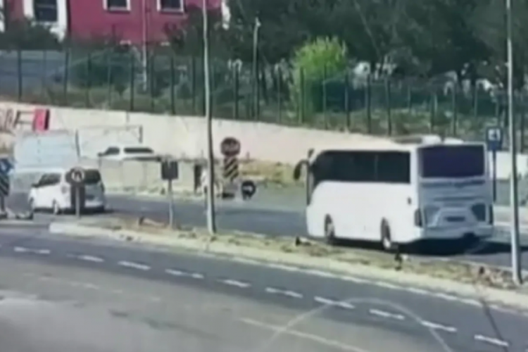 Kuryenin uyuşturucuyu sakladığı yer şoke etti! Makatından...