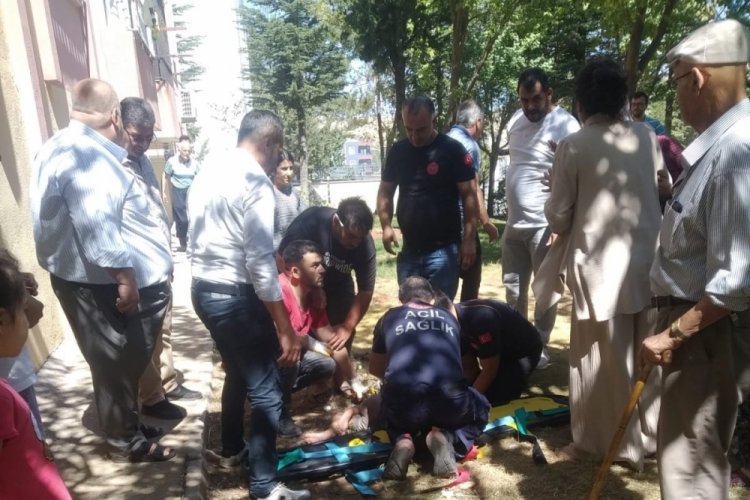 Adıyaman'da 4'üncü kattan düşen çocuk hayatını kaybetti