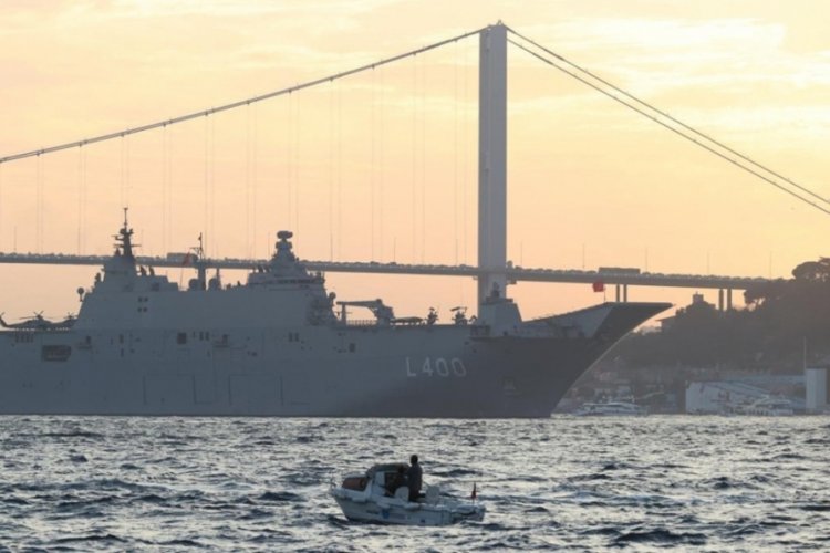 TCG Anadolu 'Zafer Yolculuğu'na çıktı 