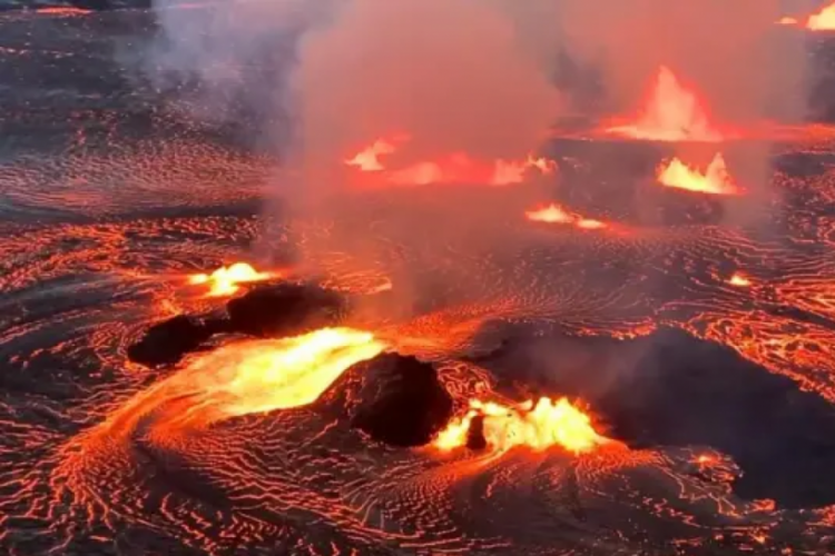 Hawaii'deki Kilauea Yanardağı'nda 31. büyük patlama!