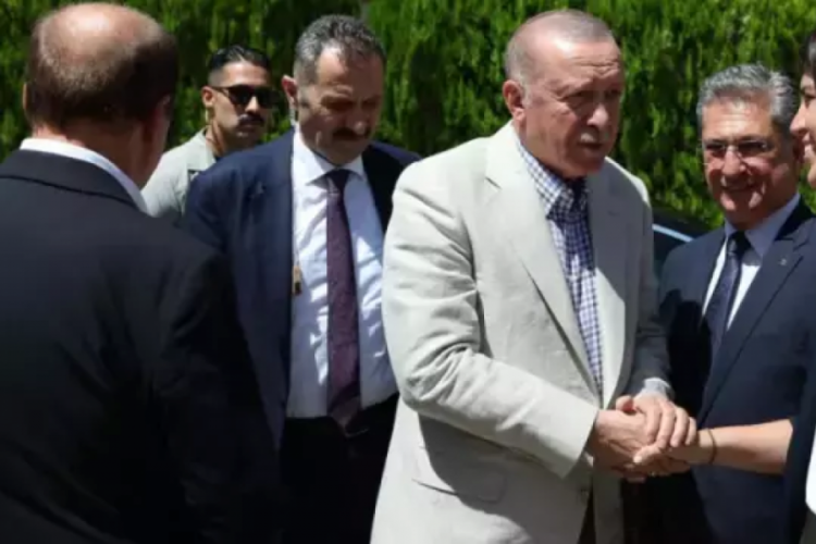Cumhurbaşkanı Erdoğan'a sürpriz hediye!