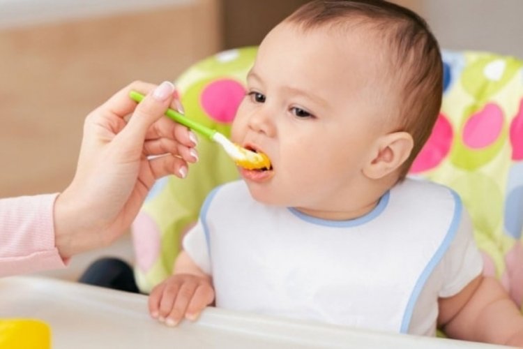 Ailelere acil uyarı yapıldı: Ülkenin ünlü bebek maması toplatılıyor