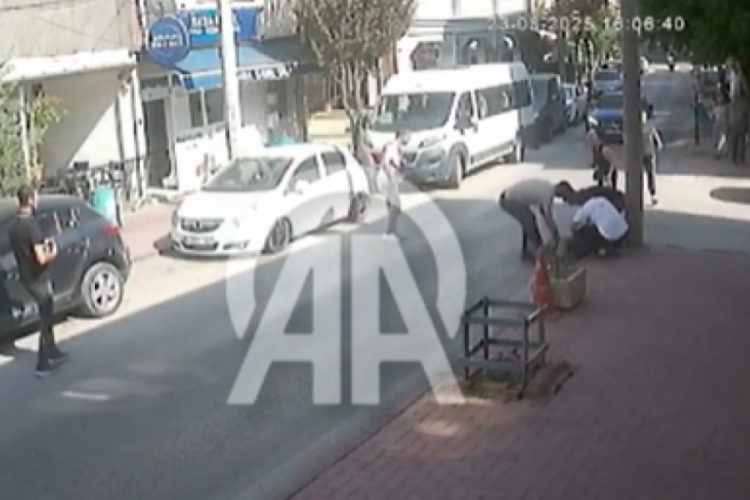 Bursa'da skuterin çarptığı kişi ağır yaralandı