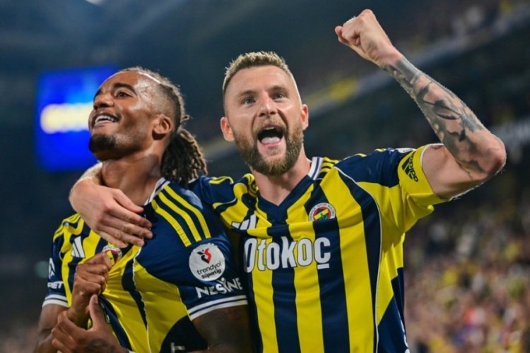 Fenerbahçe, Kocaelispor'u yenerek ligde siftah yaptı