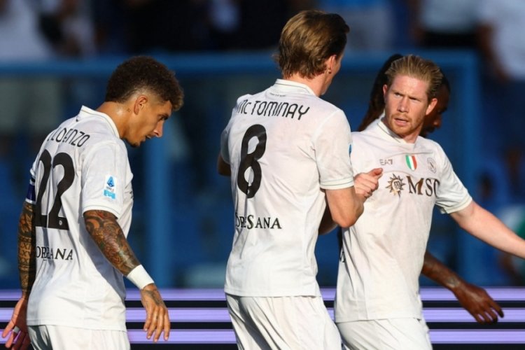 Son şampiyon Napoli, Serie A'ya galibiyetle başladı