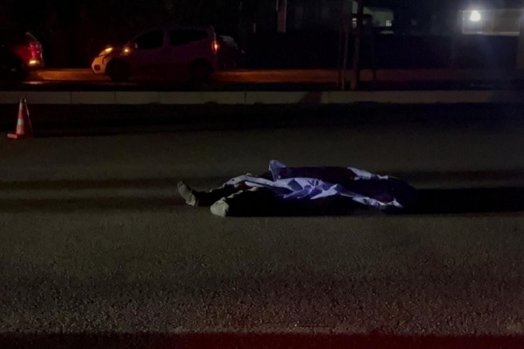 Bursa'da ölümlü kaza! Yolun karşısına geçerken...