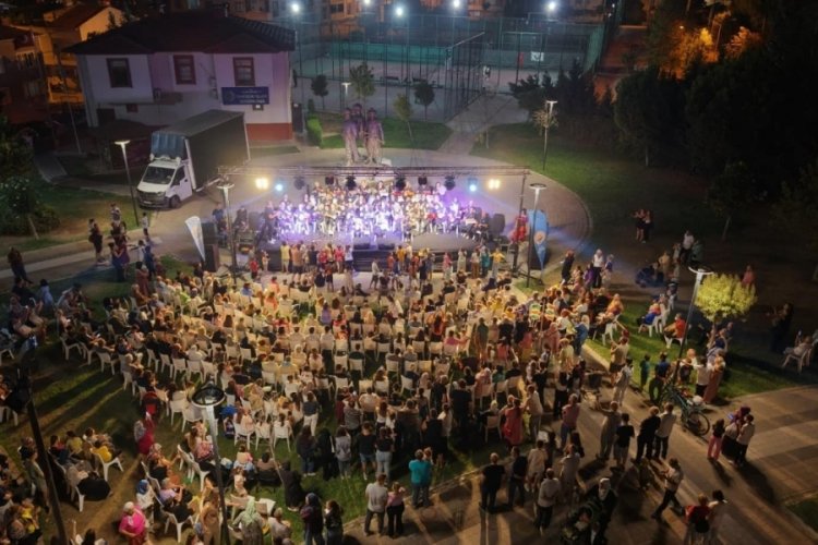 Gemlik'te yaz akşamları renkleniyor 