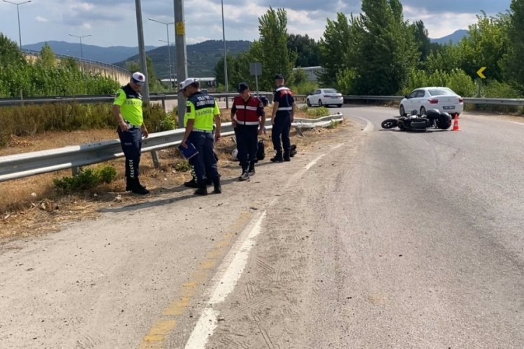 Bursa'da motosiklet kazası! Baba hayatını kaybetti, kızı ağır yaralı...