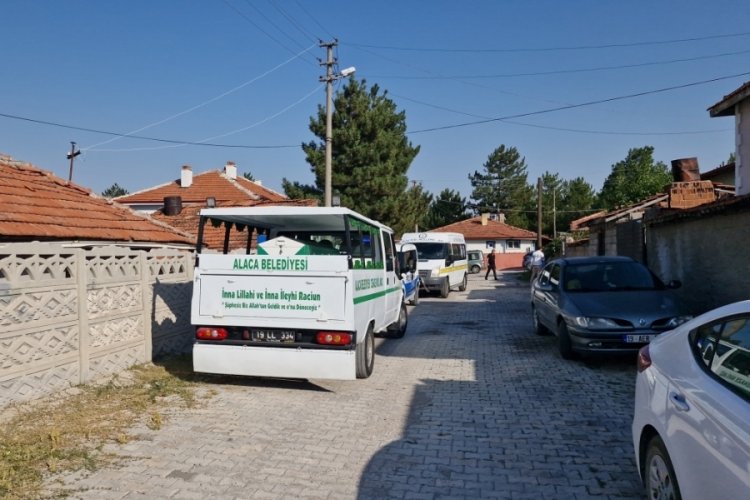 Yalnız yaşayan adam evinde ölü bulundu