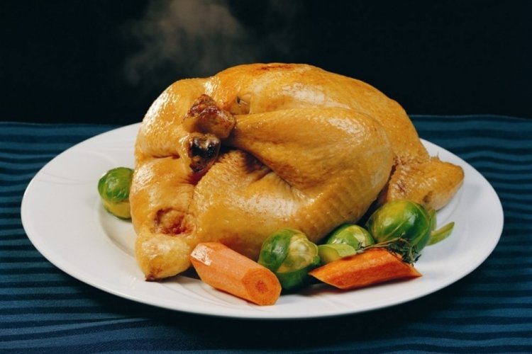 Türkiye'de kişi başı tavuk tüketimi 25 kilogram geçecek