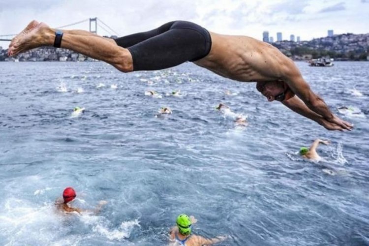 Herkes onu arıyor! 37. Boğaziçi Kıtalararası Yüzme Yarışı için suya daldı bir daha haber alınamadı