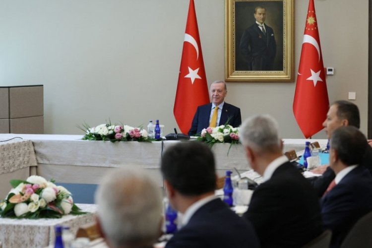 Kabine toplantısı Ahlat'ta başladı 