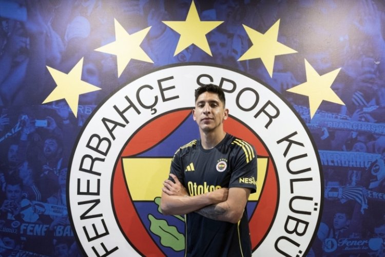 Edson Alvarez: "Taraftarlarımız için sahada savaşacağım"