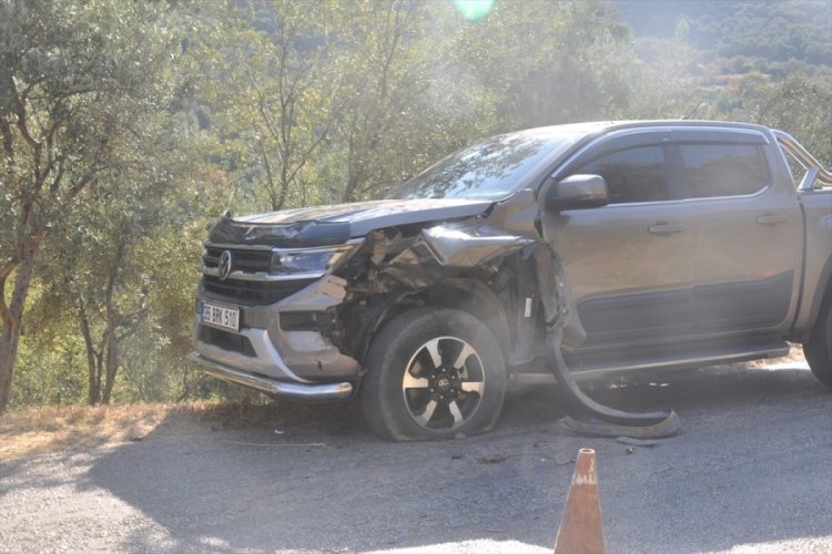 Pikapla motosikletin çarpıştığı kazada 1 kişi öldü, 1 kişi yaralandı 
