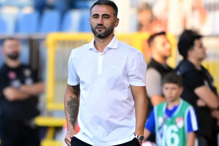 Selçuk Şahin'den transfer açıklaması