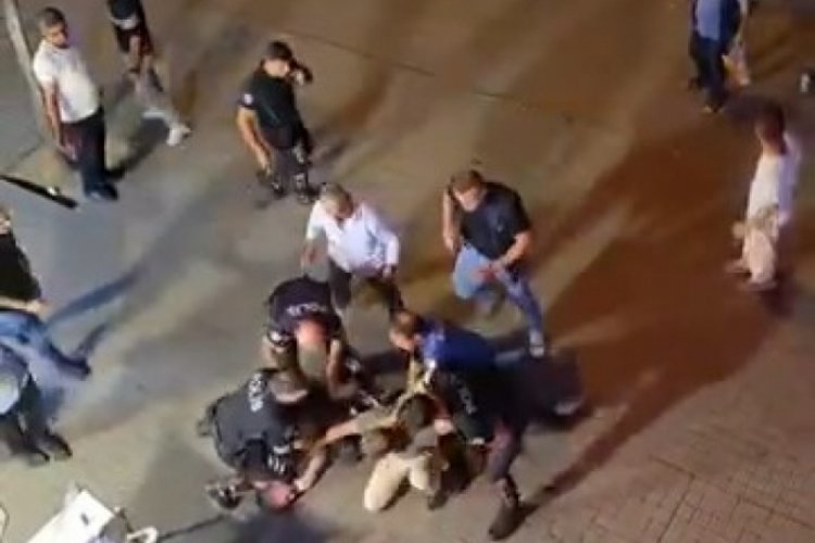 Bursa'da meydan muharebesi gibi kavga: Yaralılar var...